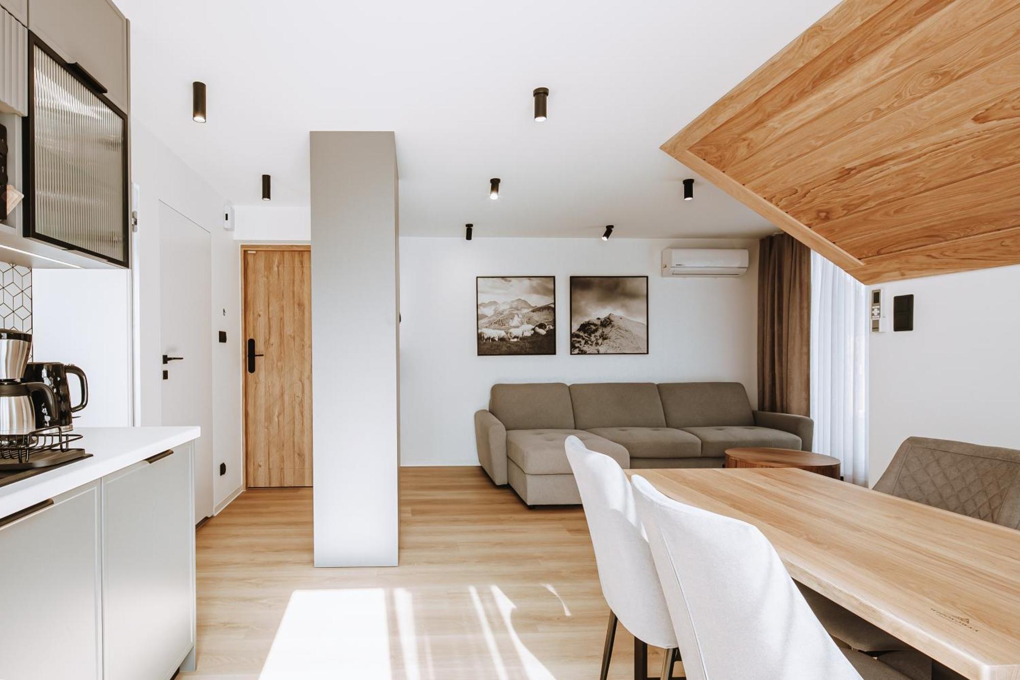 Apartamenty Widokowka Sauna Widok Na Panorame Tatr コシチェリスコ エクステリア 写真