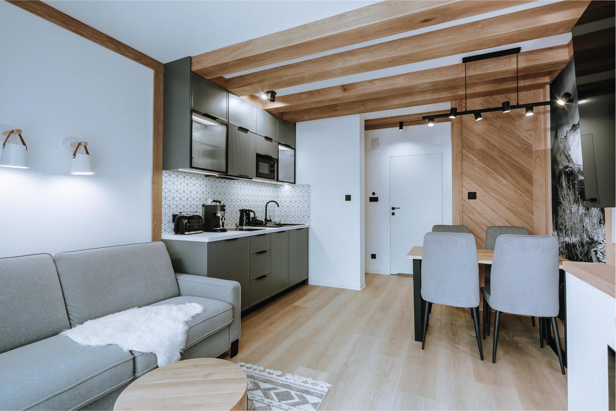 Apartamenty Widokowka Sauna Widok Na Panorame Tatr コシチェリスコ エクステリア 写真